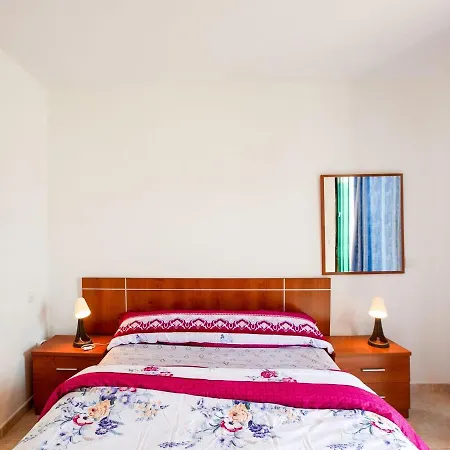 Ferienhaus Simplistic Holiday In Playa Blanca With Garden *