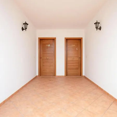 Simplistic Holiday In Playa Blanca With Garden Playa Blanca (Lanzarote)